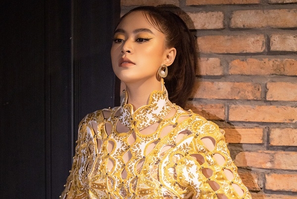 Hoàng Thùy Linh khẳng định vị thế sau 10 năm đi hát