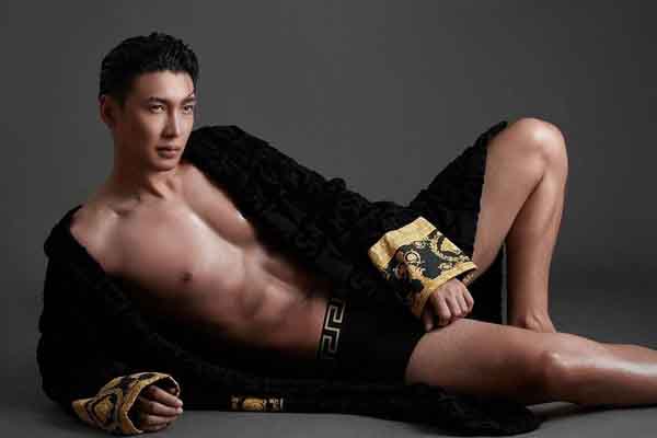 Vẻ ngoài săn chắc của Mister Supranational Thailand 2022