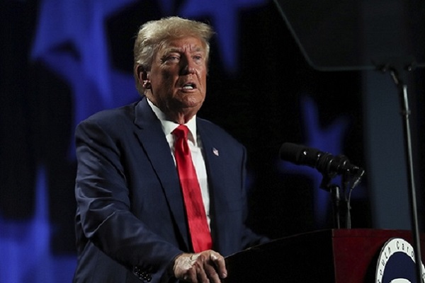 [Trả bài này nhé, chúng ta không làm những bài liên quan chính trị] – Donald Trump thay thẩm phán mới, xét xử vụ can thiệp bầu cử