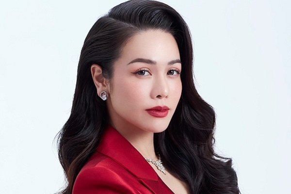 Nhật Kim Anh: ‘Tự dựa vào bản thân là chỗ dựa vững chắc nhất’