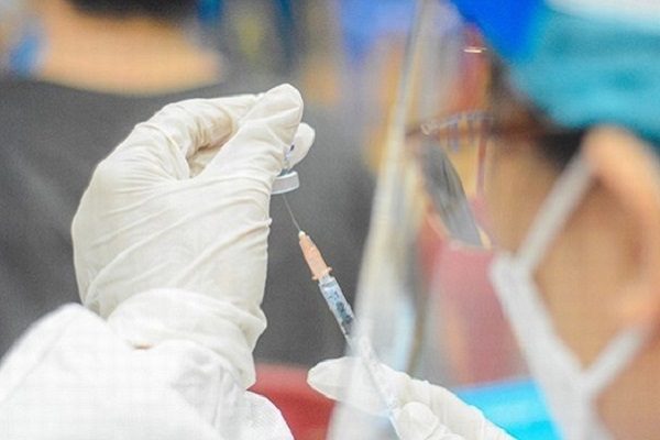 TP.HCM sẵn sàng kế hoạch tiêm vắc xin 5 trong 1 cho trẻ em