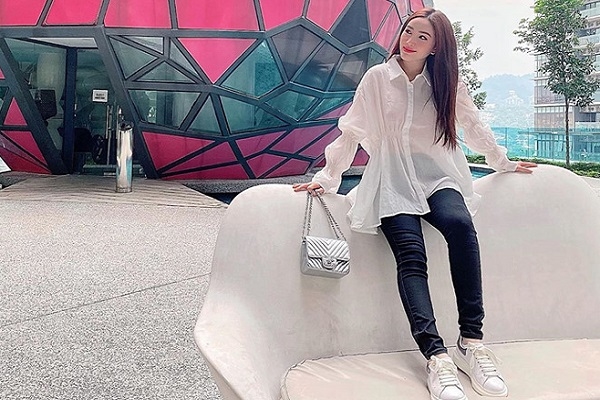 Bảo Thy đáp trả anti-fans cực gắt khi bị nhắc nhở nên lịch sự nơi công cộng