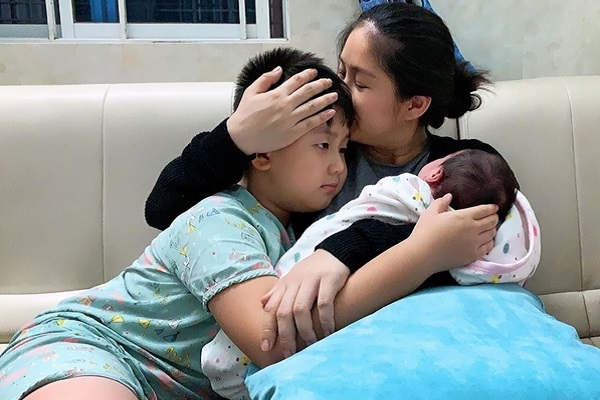 Lê Phương tâm sự: ‘Con cái là món quà vô giá mà ơn trên ban tặng’