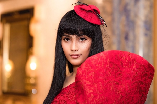 Trương Thị May đẹp rạng rỡ với sắc đỏ