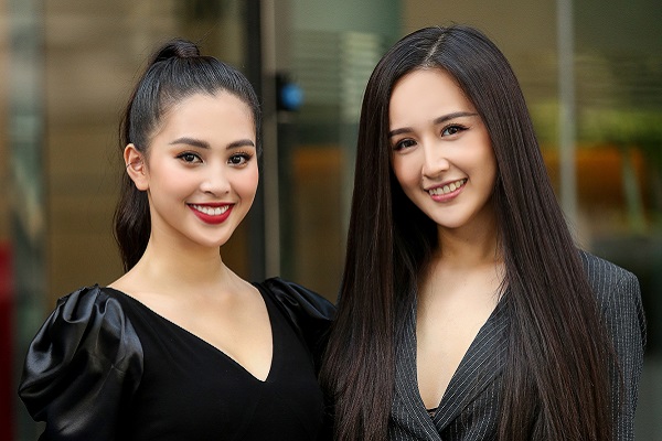 Mai Phương Thúy và Tiểu Vy ‘đọ sắc’, kẻ tám lạng người nữa cân