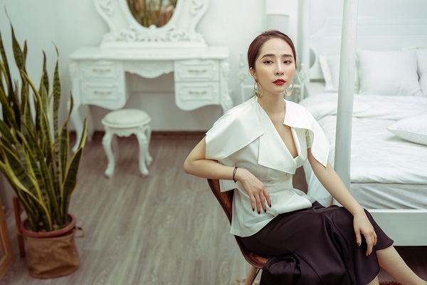 Hết làm ‘tiểu tam’, Quỳnh Nga xây dựng hình ảnh đoan trang