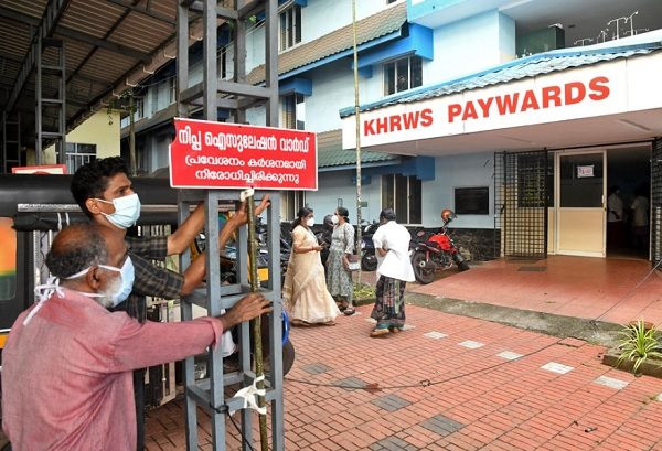 Một bang Ấn Độ đóng cửa trường học và công sở để ngăn vi rút Nipah lây lan
