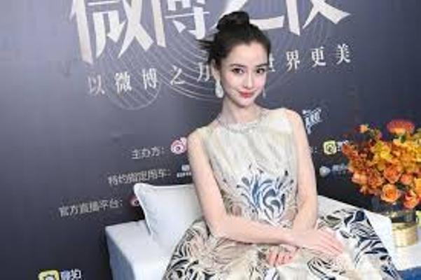 Angela Baby chia sẻ bí quyết chăm da trắng mịn từ sữa đậu nành và Vitamin C