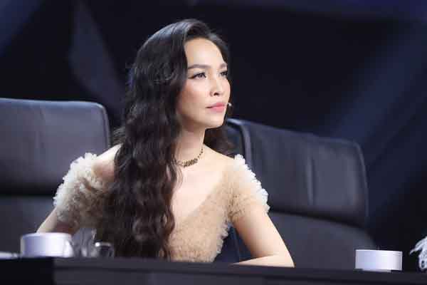 Được khen ‘xinh đẹp’ bằng tiếng Chăm, Hiền Thục vẫn chỉ ra lỗi sai chính tả của thí sinh