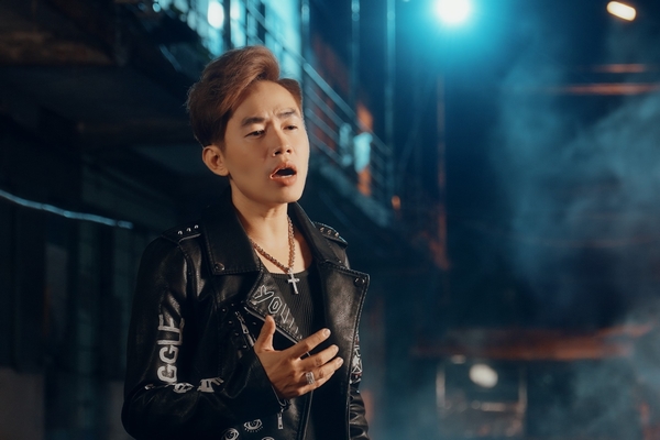 Khánh Trung lần đầu chia sẻ về con riêng và cuộc sống gia đình