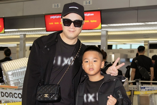 Đỗ Mạnh Cường lần thứ hai đưa con trai sang Úc diễn thời trang