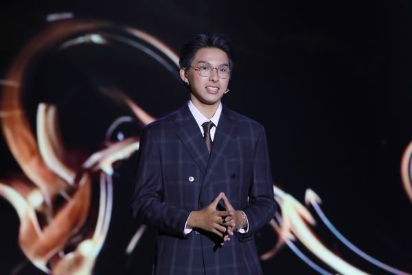 TikToker Nhật Quang tái hiện loạt tệ nạn xã hội trên sóng truyền hình