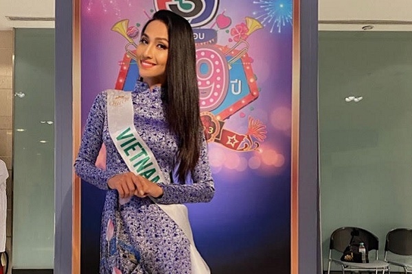 Mang áo dài Việt, Hoài Sa khẳng định tiếng nói cộng đồng LGBT