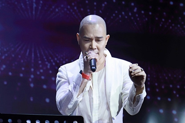 Nathan Lee tái xuất với ngoại hình khác lạ