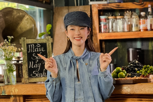 Minh Hằng thành chuyên gia sau khi mang bầu