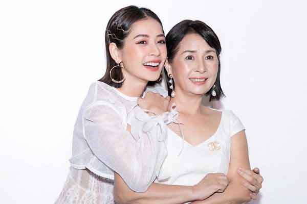 Top 5 mỹ nhân có cha mẹ làm trong ngành giáo dục