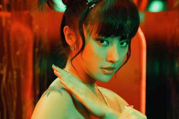 ‘Nàng Harley Quinn’ của Ngô Thanh Vân gây ấn tượng cực mạnh trong ‘Thanh Sói’