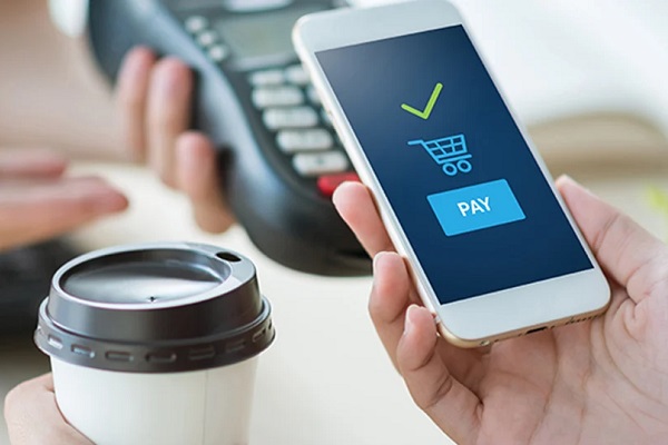 Thanh toán không dùng tiền mặt đang trở thành xu hướng ở Việt Nam
