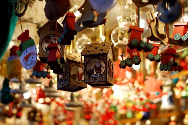 Thế giới rộn ràng không khí đón Giáng sinh