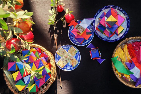 Ngày xuân thưởng thức bánh màu Pháp Lam xứ Huế