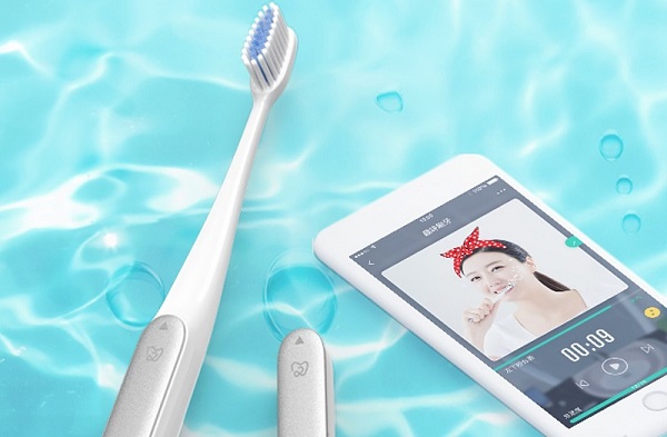 Đây là bàn chải đánh răng blockchain đầu tiên trên thế giới: vừa chải răng vừa đào tiền mã hoá!