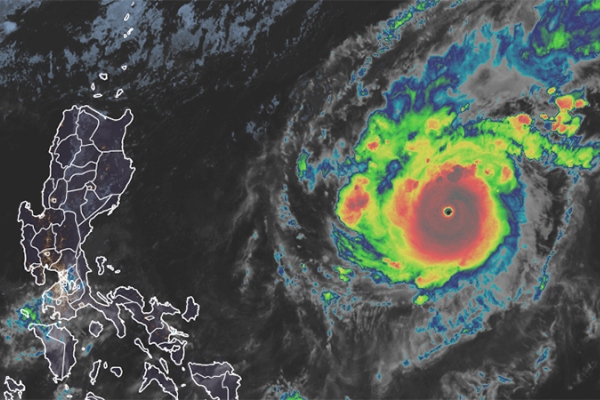 Siêu bão Goni mạnh hơn Molave chuẩn bị vượt Philippines vào Biển Đông