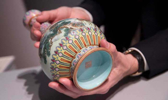 Báu vật Trung Hoa bán đấu giá khủng 19 triệu đô