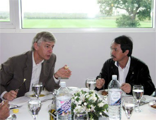 Bầu Đức: Không có HLV Wenger, không có Học viện bóng đá HAGL