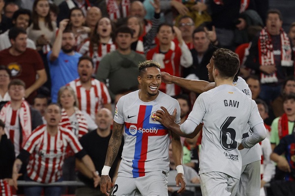 Thắng sát nút Athletic Bilbao, Barca gia tăng khoảng cách với Real Madrid lên thành 9 điểm