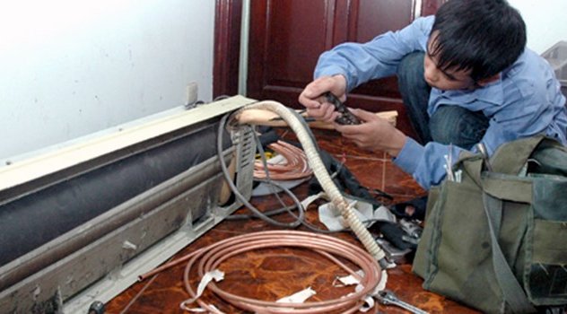 Những cách ‘móc túi’ khách của thợ sửa điều hòa thường thấy nhất