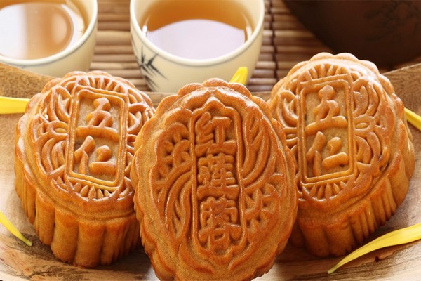 Biến thể đủ kiểu từ vỏ đến nhân, liệu bánh trung thu có còn giữ ý nghĩa truyền thống?