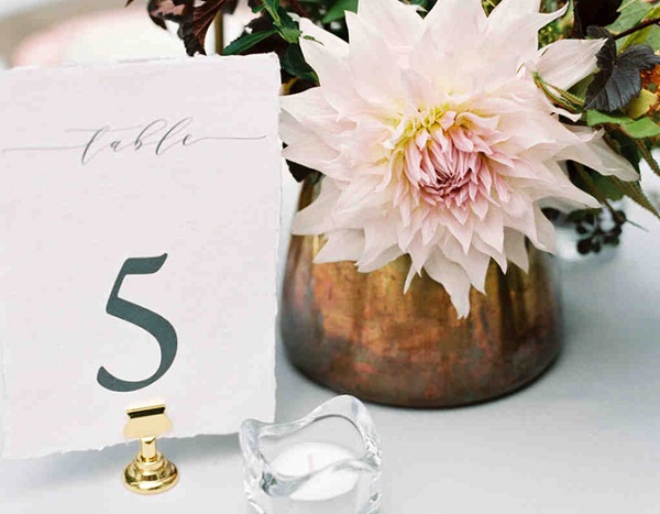 Tiệc cưới mùa xuân và những ý tưởng trang trí tuyệt đẹp