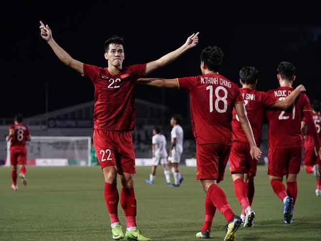 Những lời nói ấn tượng của thuyền trưởng bóng đá Việt Nam và các cầu thủ