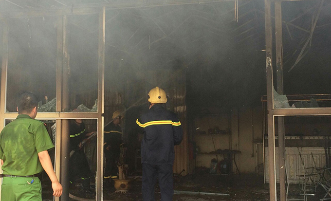 Thanh Hóa: 5 kiot bị thiêu rụi vì cháy chợ