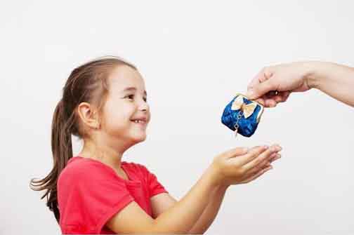 Có nên cho trẻ tiền tiêu vặt? (Kỳ II)