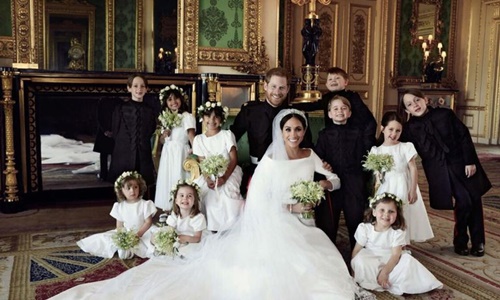 Cặp đôi Harry công bố ảnh đám cưới