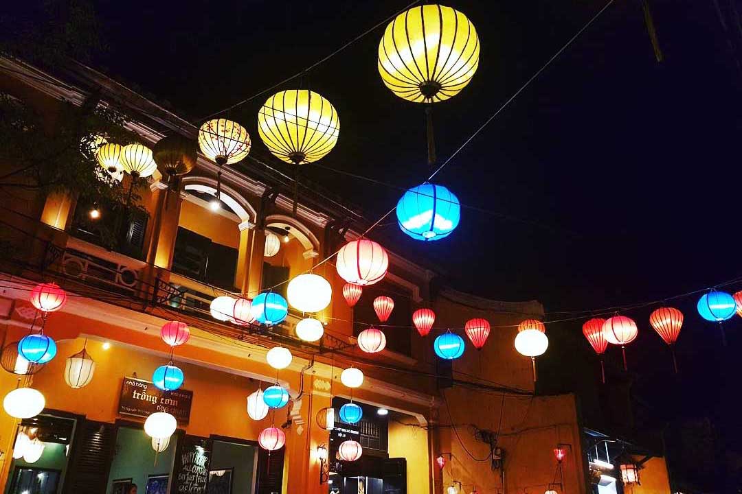 3000 chiếc đèn lồng và 50 khinh khí cầu ‘thắp sáng” di sản Hội An