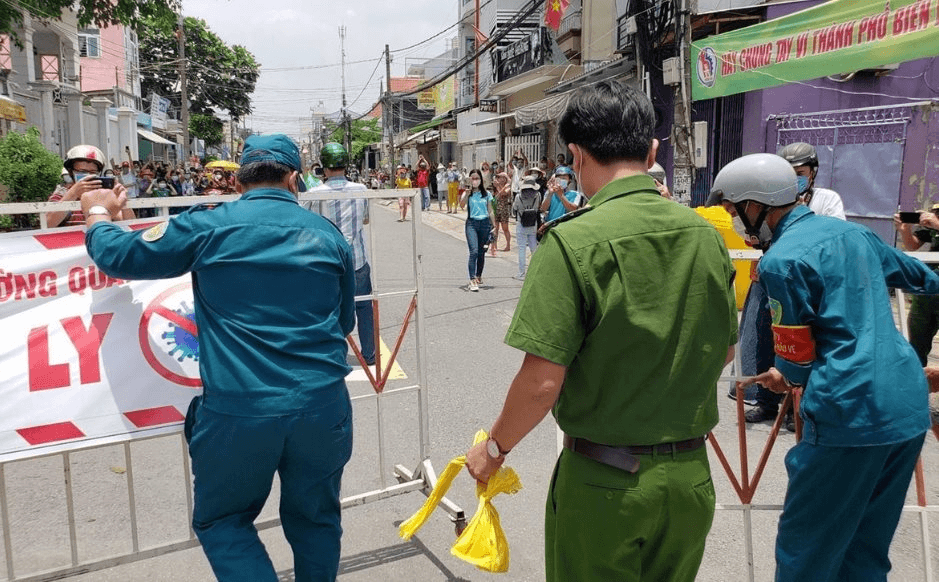 Dỡ phong tỏa tại nơi 4 bệnh nhân COVID-19 lui tới tại TPHCM
