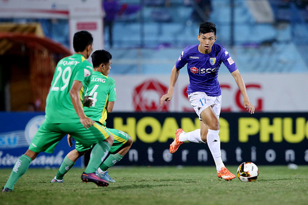 Báo quốc tế ví von Đoàn Văn Hậu như danh thủ Maldini của Việt Nam