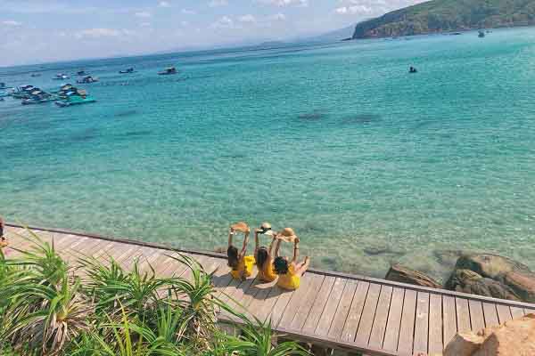 Hòn Khô – Vùng biển xanh xua tan cái nóng ngày hè