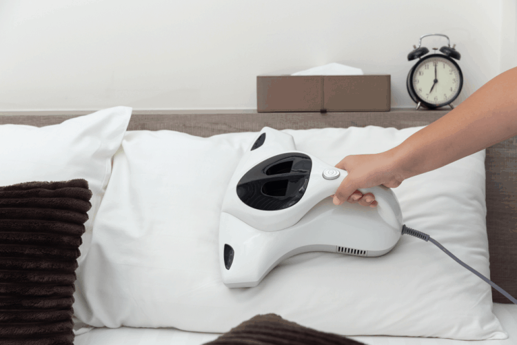 Cách vệ sinh ruột gối cho giấc ngủ ngon
