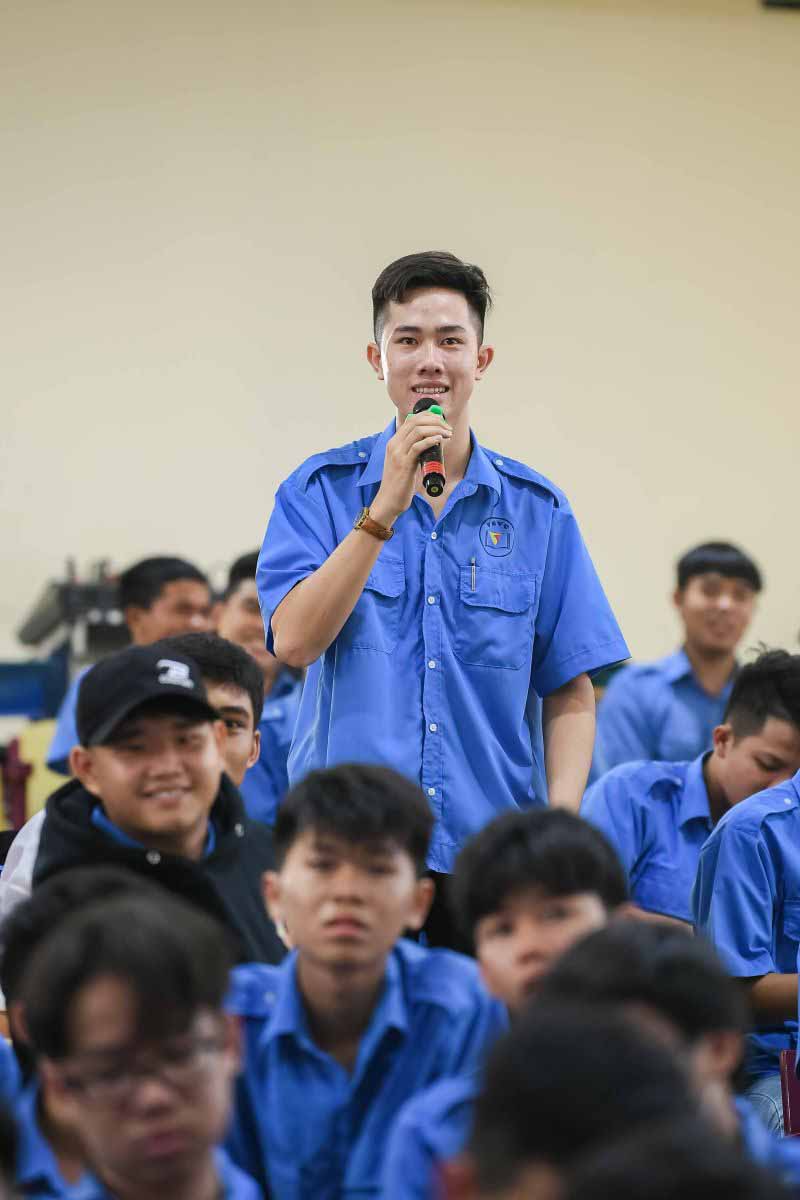 Tuyết đã trắng xóa đỉnh Fansipan rồi