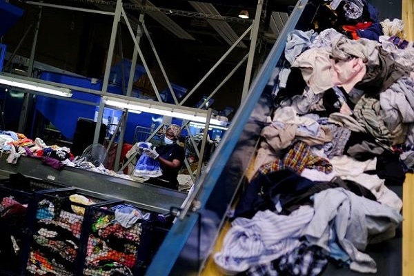 Các hãng thời trang chuẩn bị cho quy định khắt khe của EU