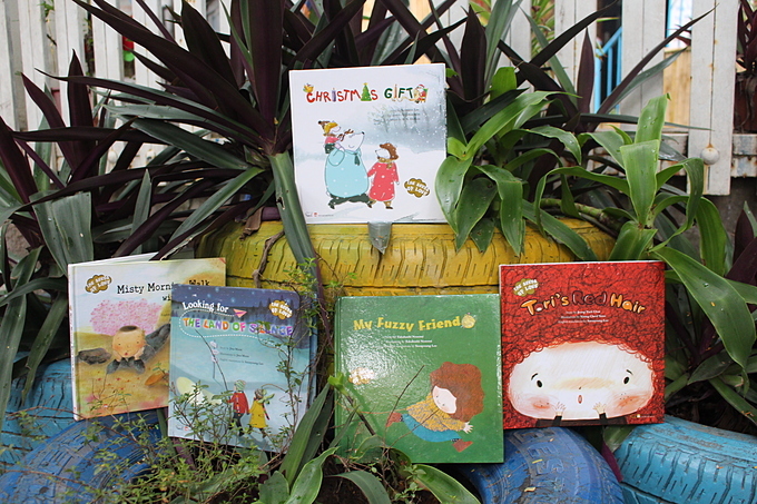 Chọn sách: Quà Giáng sinh tuyệt vời cho bé