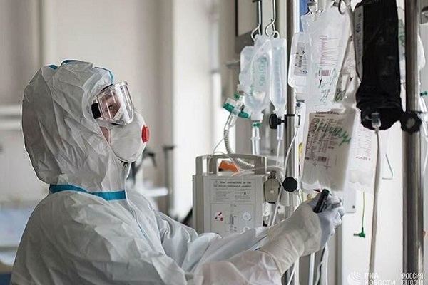 Việt Nam ghi nhận ca bệnh thứ 271, trong đó có 1 bệnh nhân tiên lượng xấu