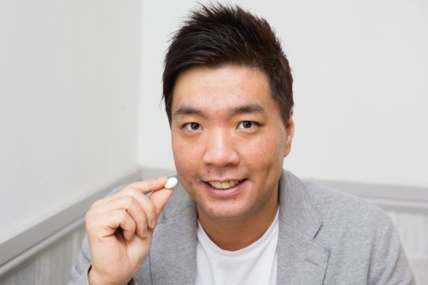 Hít thở khí trời suốt 4 năm để sống