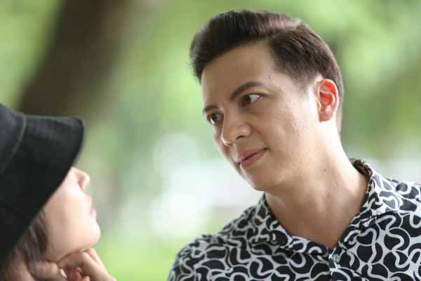 Diễn viên Hoàng Anh từ bỏ làng giải trí, sang Mỹ sống cùng vợ con