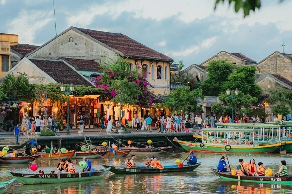 Hội An thu phí tham quan phố cổ và chấn chỉnh du lịch