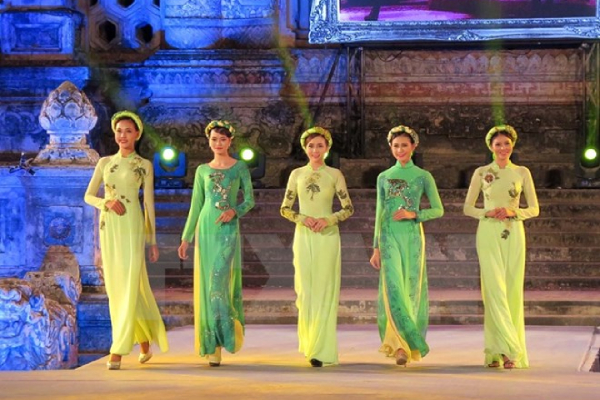 Huế đặt mục tiêu hút khách du lịch qua Festival Nghề truyền thống