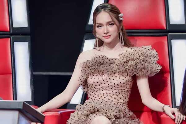 Bị chê chưa đủ tâm làm huấn luyện viên, Hương Giang tung ảnh thần thái đáp trả